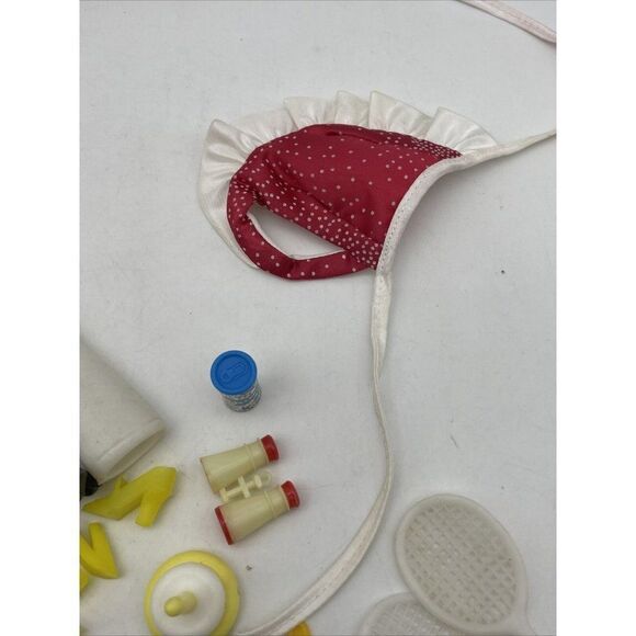 Vintage Barbie Mixed Shoes and Accessories - Picture 4 of 10